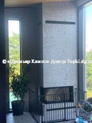 Угловой камин с топкой Romotop и с защитой от детей