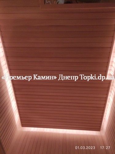 Баня под ключ с печью на дровах. С оригинальным потолком.